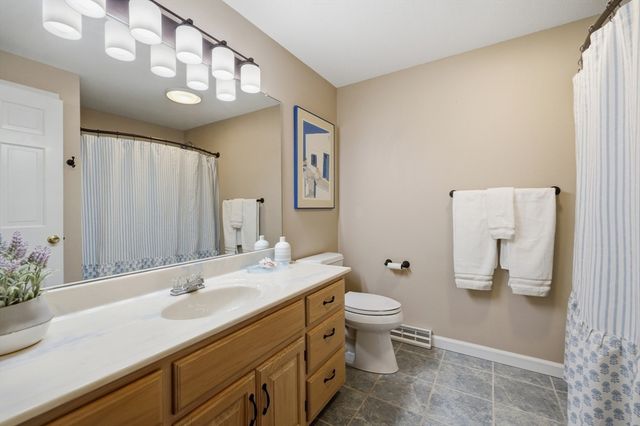 237 Millbrook Dr, East Longmeadow, MA 01028