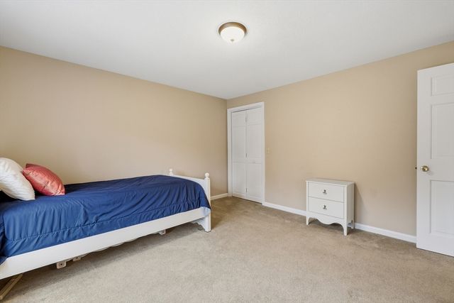 237 Millbrook Dr, East Longmeadow, MA 01028