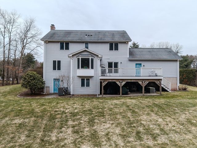 237 Millbrook Dr, East Longmeadow, MA 01028