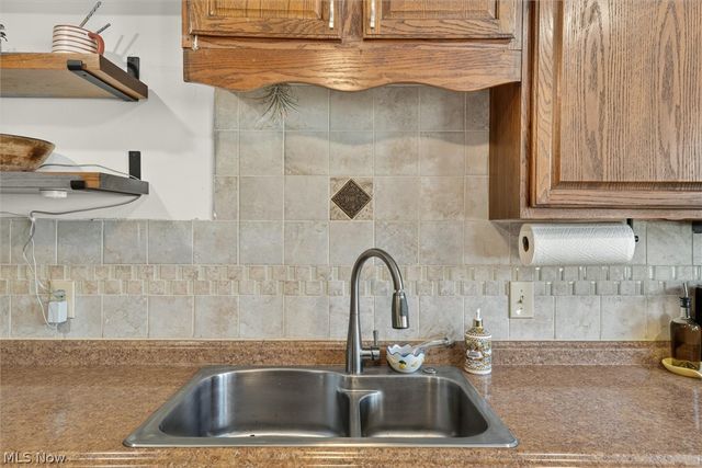 13795 Shawnee Trail, Middleburg Heights, OH 44130