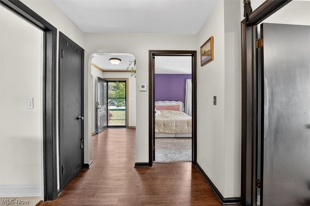 13795 Shawnee Trail, Middleburg Heights, OH 44130