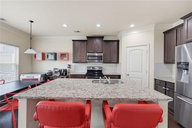 2978 Woodward Down Trail, Buford, GA 30519