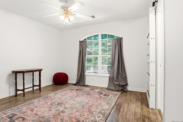 11107 Sadler Grv, San Antonio, TX 78249