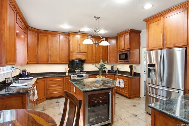 11107 Sadler Grv, San Antonio, TX 78249