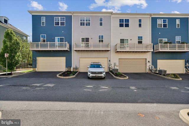 14311 SUMMIT VIEW LN, Rockville, MD 20850