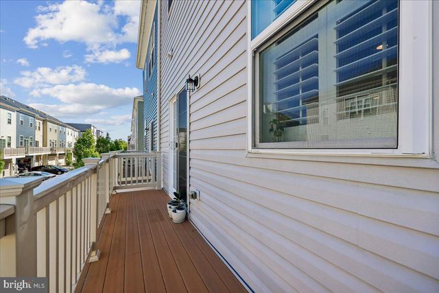 14311 SUMMIT VIEW LN, Rockville, MD 20850
