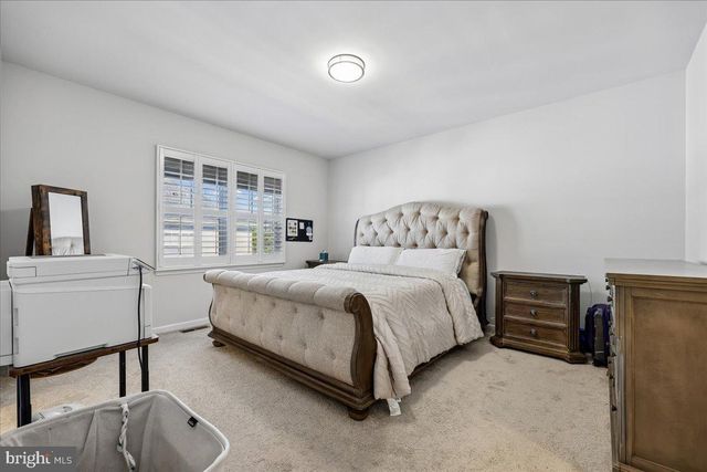 14311 SUMMIT VIEW LN, Rockville, MD 20850