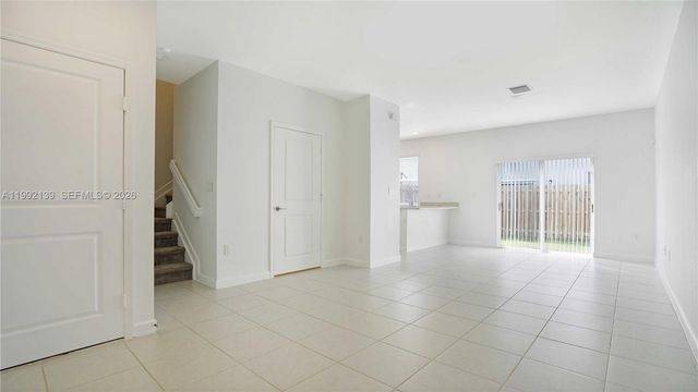 2676 SE 12th St 2676, Homestead, FL 33035