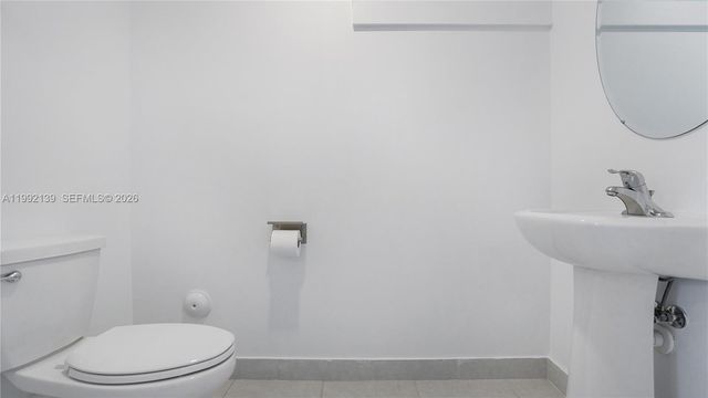 2676 SE 12th St 2676, Homestead, FL 33035