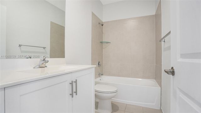 2676 SE 12th St 2676, Homestead, FL 33035