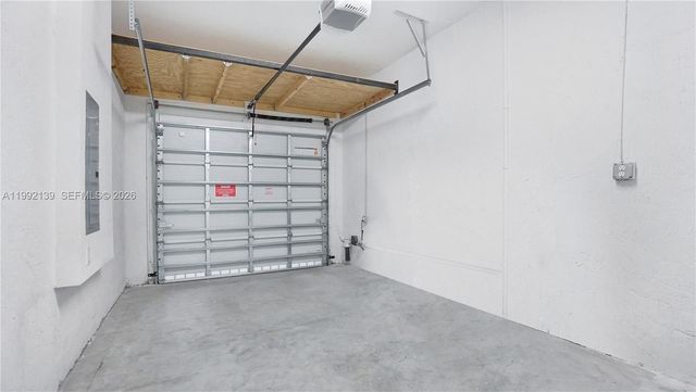 2676 SE 12th St 2676, Homestead, FL 33035