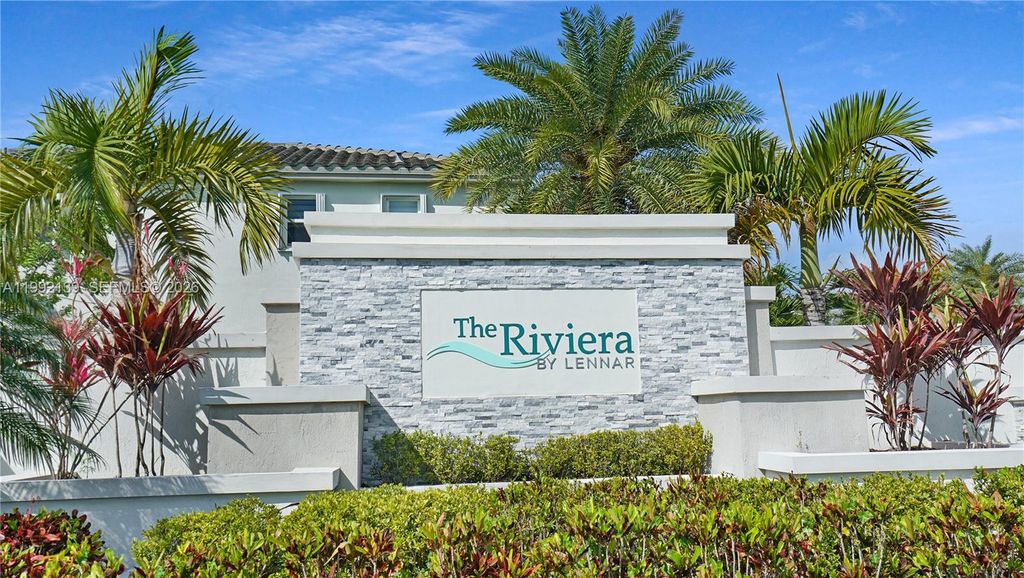 2676 SE 12th St 2676, Homestead, FL 33035