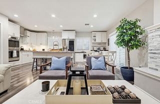 9542 Paramount, Downey, CA 90240