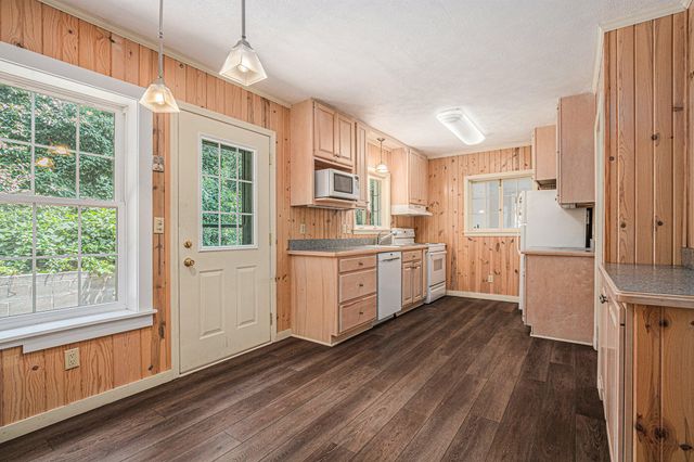 49209 Howard Avenue, Grand Beach Vllg, MI 49117