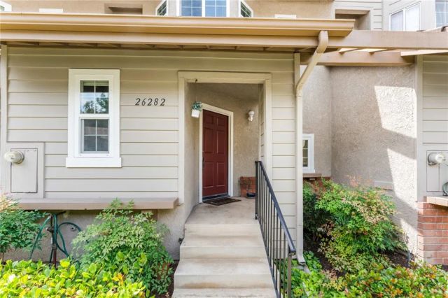 26282 Hanover, Laguna Hills, CA 92653