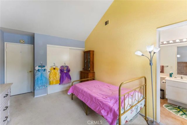 26282 Hanover, Laguna Hills, CA 92653