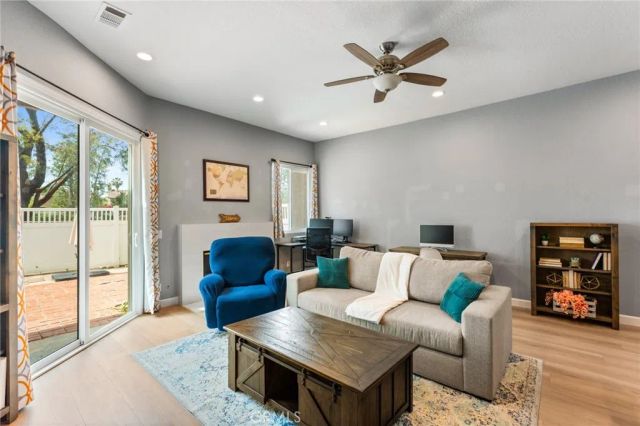 26282 Hanover, Laguna Hills, CA 92653