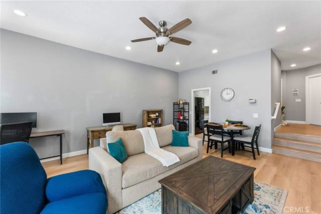 26282 Hanover, Laguna Hills, CA 92653