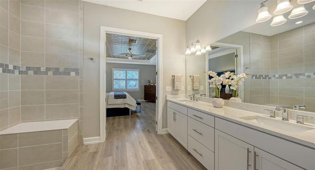 7872 MAINSAIL LANE, Sarasota, FL 34240