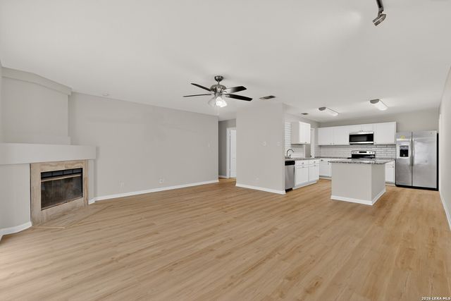12910 Hunters Moon, San Antonio, TX 78249