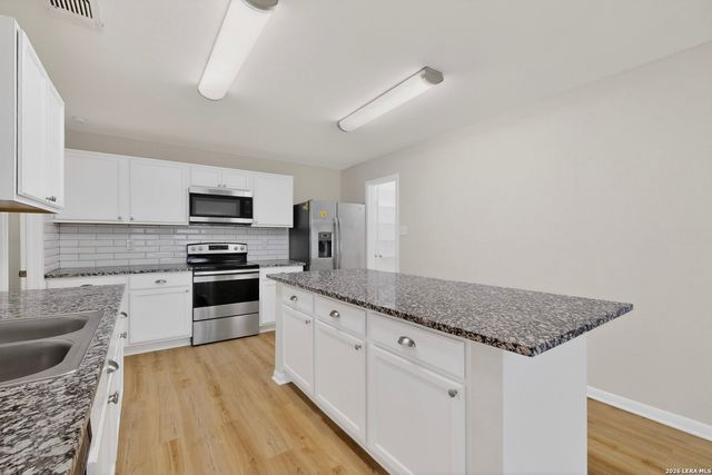 12910 Hunters Moon, San Antonio, TX 78249