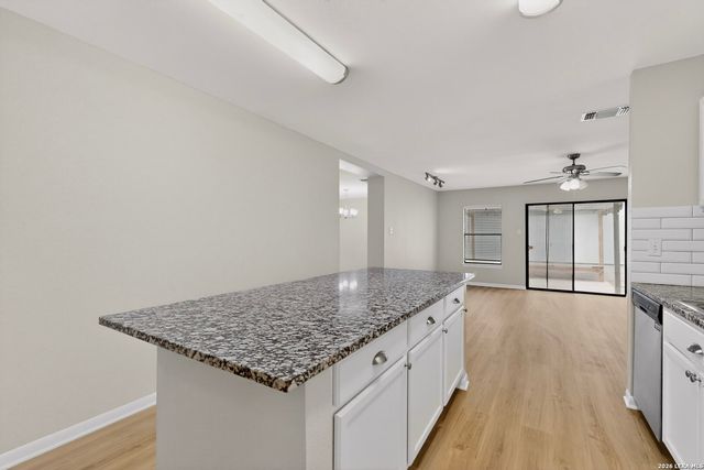 12910 Hunters Moon, San Antonio, TX 78249