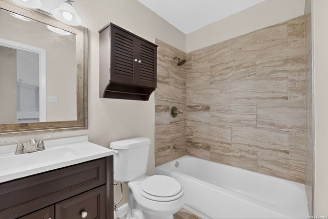 12910 Hunters Moon, San Antonio, TX 78249