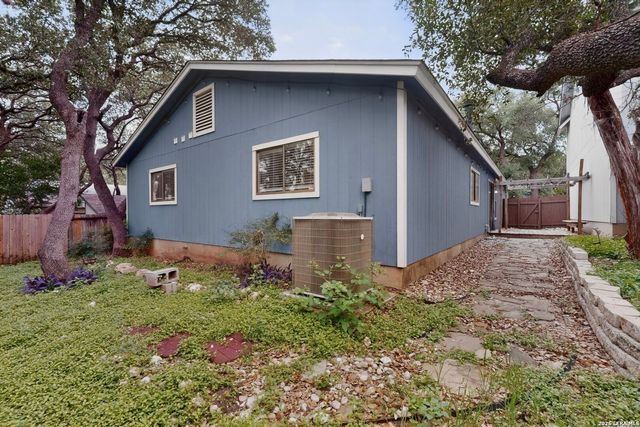 12910 Hunters Moon, San Antonio, TX 78249