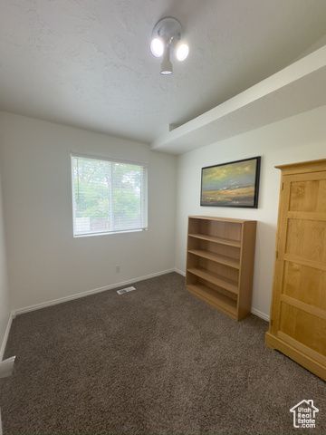 841 E 8600 S, Sandy, UT 84094