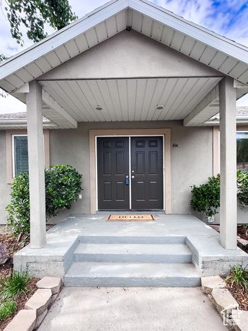841 E 8600 S, Sandy, UT 84094