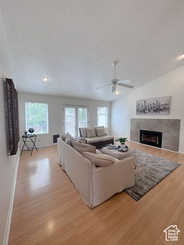 841 E 8600 S, Sandy, UT 84094