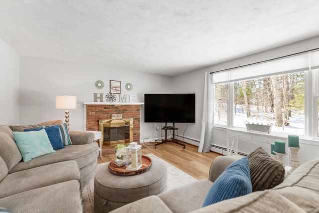 8 Liberty Road, Medway, MA 02053