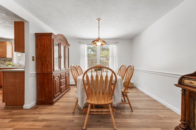 8 Liberty Road, Medway, MA 02053