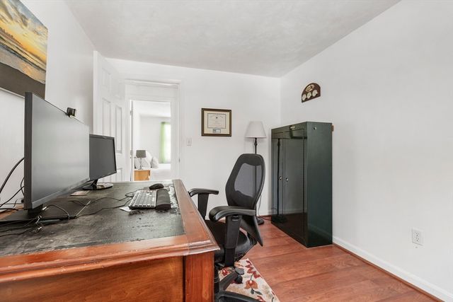 8 Liberty Road, Medway, MA 02053