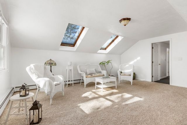 8 Liberty Road, Medway, MA 02053