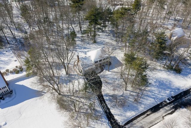 8 Liberty Road, Medway, MA 02053