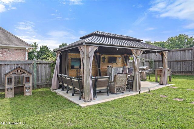 230 Lighthouse Lane, Brandon, MS 39047