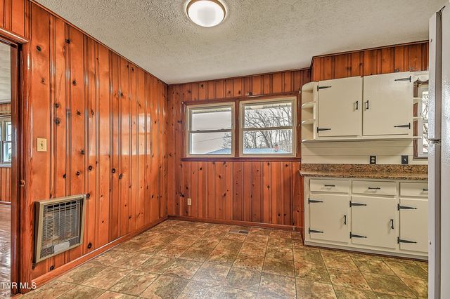 129 Thompson Street, Kingsport, TN 37660