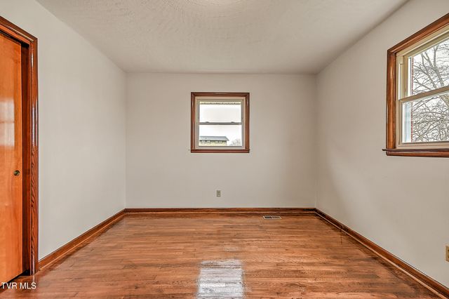 129 Thompson Street, Kingsport, TN 37660