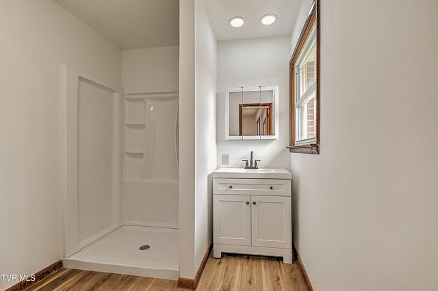 129 Thompson Street, Kingsport, TN 37660