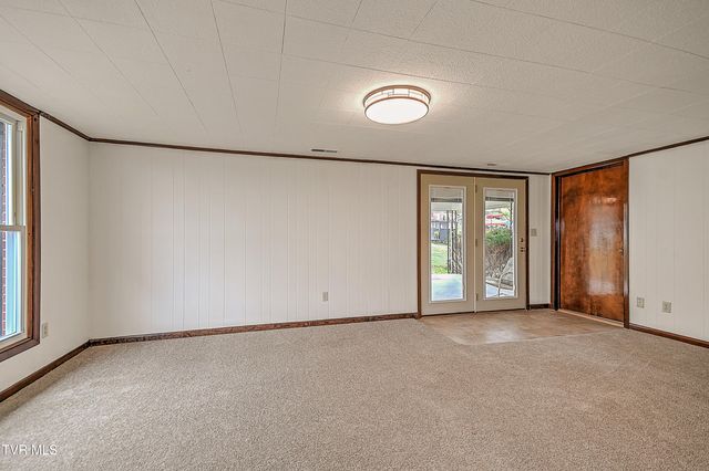 129 Thompson Street, Kingsport, TN 37660