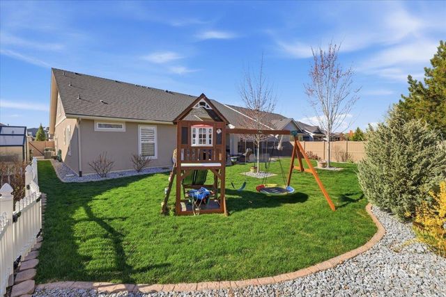 2892 E Lawton Drive, Meridian, ID 83642