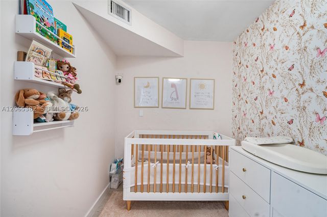 20185 E Country Club Dr 604, Aventura, FL 33180