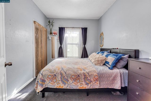 115 Ohio Ave, Richmond, CA 94804