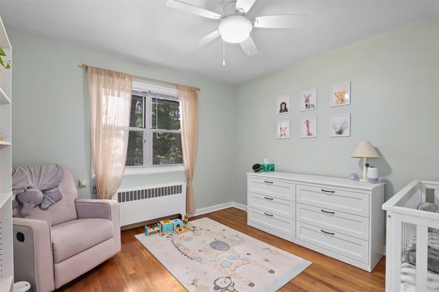 121 N Broadway 22F, White Plains, NY 10603
