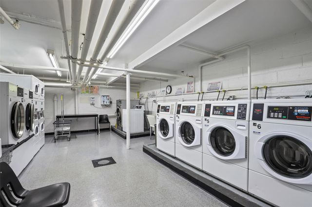121 N Broadway 22F, White Plains, NY 10603