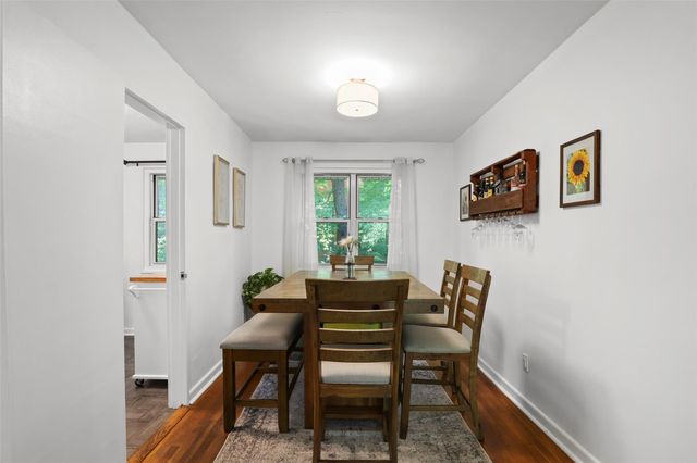 121 N Broadway 22F, White Plains, NY 10603