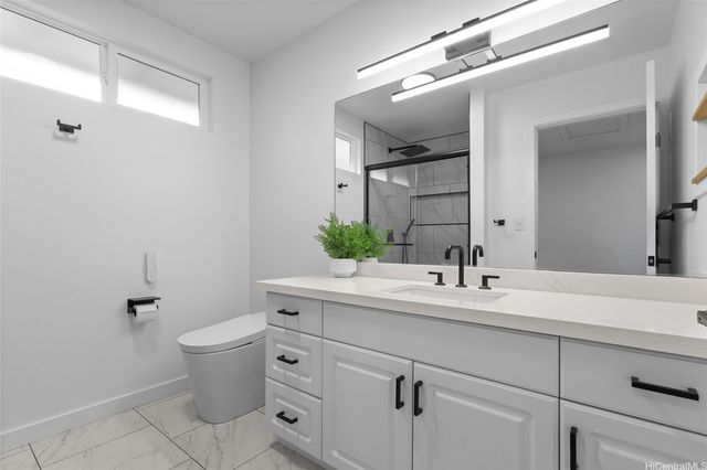 24 Muliwai Lane, Honolulu, HI 96817