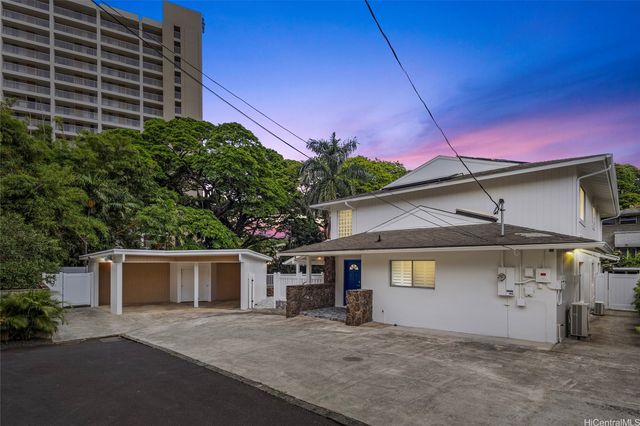 24 Muliwai Lane, Honolulu, HI 96817