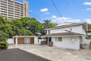 24 Muliwai Lane, Honolulu, HI 96817